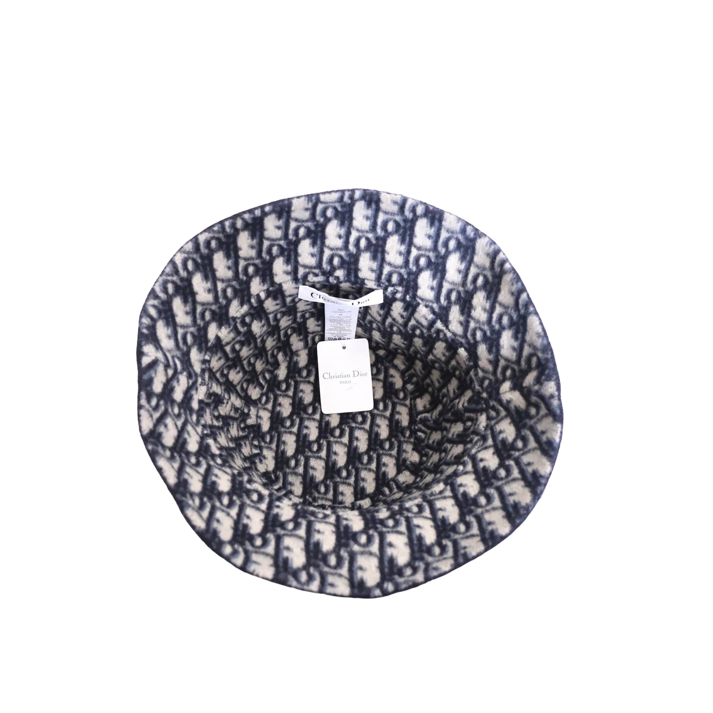 DIOR - Oblique Reversible Bucket Hat Wool in Blue